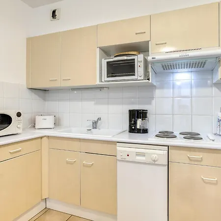 1 Bedroom Lovely In