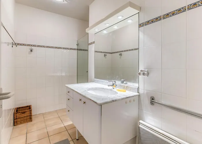 Cozy In With Wifi * Royan