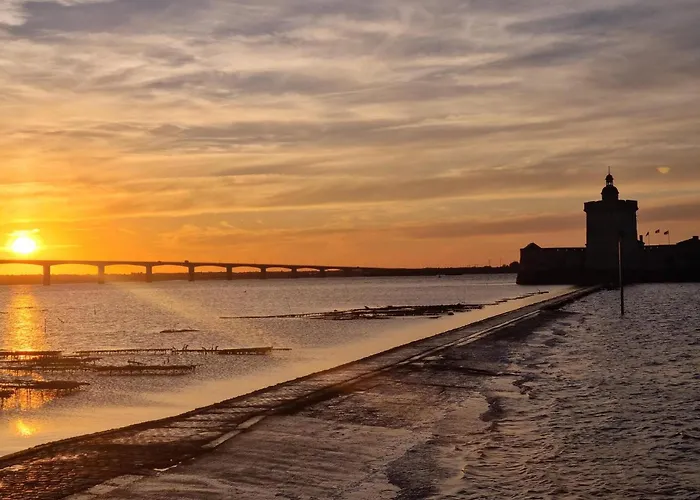 Cozy In With Wifi * Royan